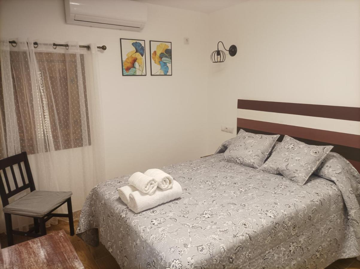 הוילה סגורה דה לה סיירה Casa La Piedra מראה חיצוני תמונה